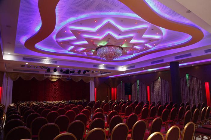 Perintalmanna Hotel Hiton מראה חיצוני תמונה
