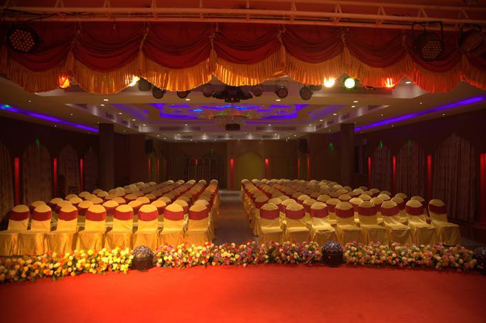 Perintalmanna Hotel Hiton מראה חיצוני תמונה