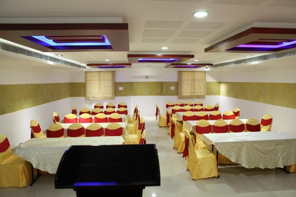 Perintalmanna Hotel Hiton מראה חיצוני תמונה